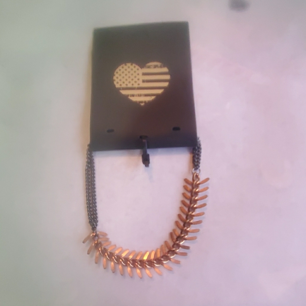 Brandy Melville bracelet
